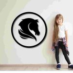 Royal Horse Head Circular Cut-Out Wall Decor – Luxury Equestrian Wall Art